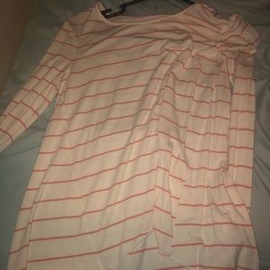 Long sleeve old navy shirt
